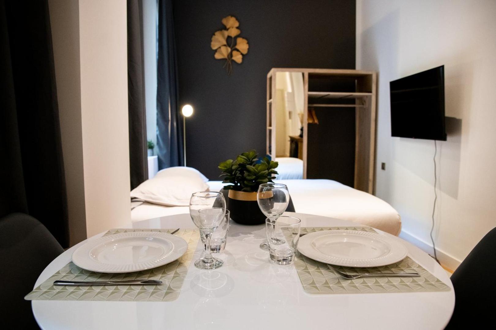 Le St Germain - Petillant Studio Decore Avec Gout En Centre-Ville Lyon Exterior photo